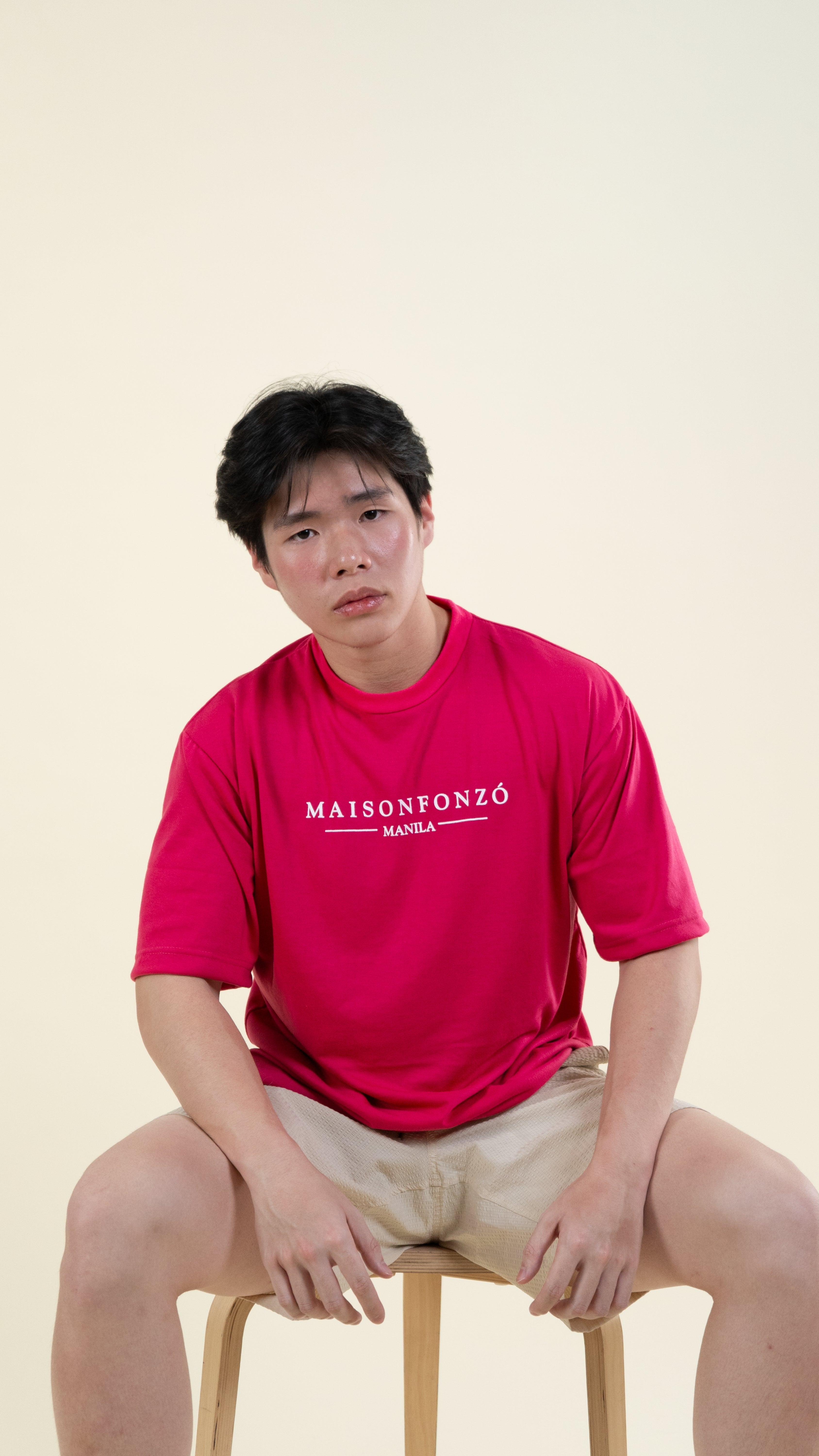 Gallery Tee in Fuchsia Pink